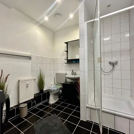 Apartment-am-stadtbrunnen,50m2,kueche,2 Schlafzimmer,kfz Parkplatz,terrasse,waschmaschine Cottbus