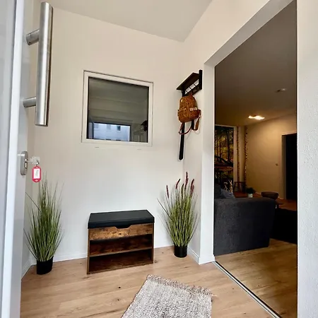 דירה Apartment-am-stadtbrunnen,50m2,kueche,2 Schlafzimmer,kfz Parkplatz,terrasse,waschmaschine